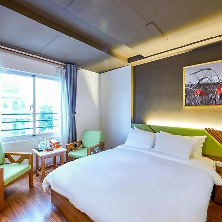 The Noble Swan Hotel Saigon Ho Chi Minh-stad Buitenkant foto