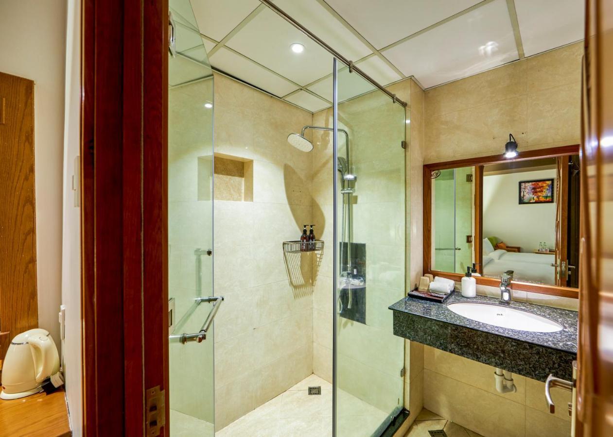 The Noble Swan Hotel Saigon Ho Chi Minh-stad Buitenkant foto